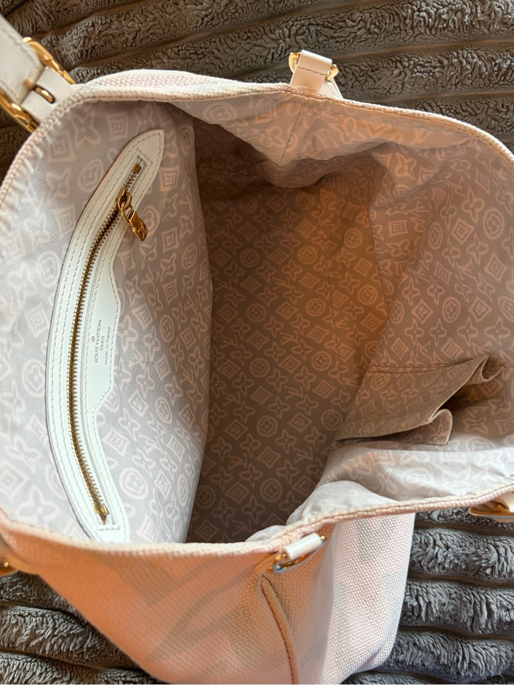 AUTHENTIC Louis Vuitton Cabas Tahitienne Monogram PM Tote - Picture 12 of 16
